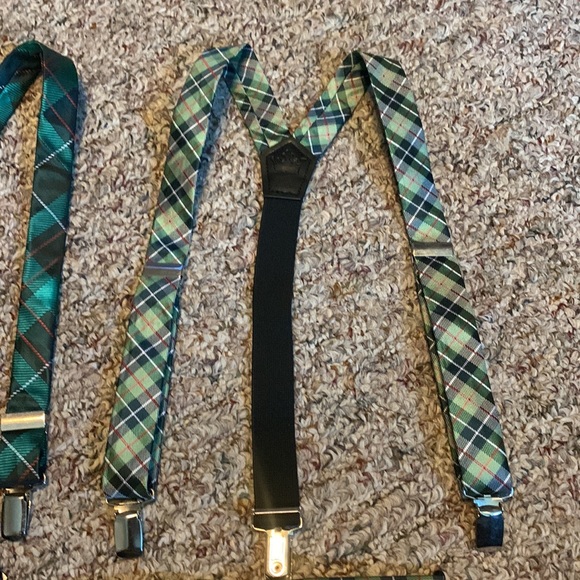 Bundle of youth boys suspenders & bow ties Green plaid Holiday winter - Picture 5 of 5
